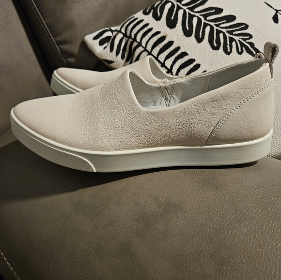 Ecco leather ladies' shoes size 37 cream color - Picture 2 of 5